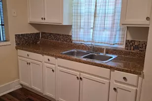 8133 Brandon St, Houston, TX 77051 - Photo 19