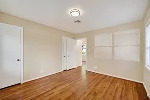 6610 Barney Rd, Houston, TX 77092 - Photo 23