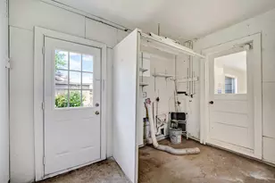 6610 Barney Rd, Houston, TX 77092 - Photo 17