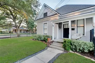301 E 15th St, Houston, TX 77008 - Photo 3
