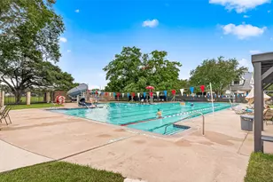 10026 Meadow Lake Ln, Houston, TX 77042 - Photo 37