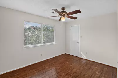 4614 Sunshine Drive, Sugar Land, TX 77479 - Photo 31