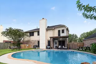 4614 Sunshine Dr, Sugar Land, TX 77479 - Photo 37