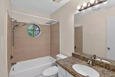 4614 Sunshine Drive, Sugar Land, TX 77479 - Photo 35