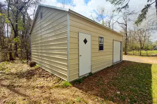 23418 Pine Forest Dr, New Caney, TX 77357 - Photo 19