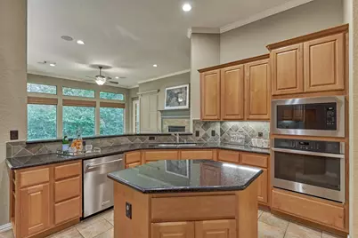 14 Mystic Pines Court, The Woodlands, TX 77382 - Photo 25