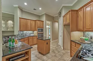 14 Mystic Pines Ct, The Woodlands, TX 77382 - Photo 23