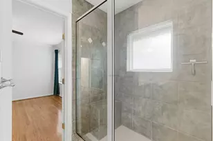 1618 Willowby Dr, Houston, TX 77008 - Photo 27