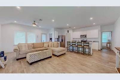 6710 Riplee Street, Beaumont, TX 77708 - Photo 3