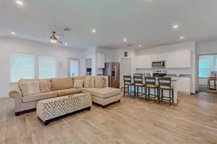 6710 Riplee St, Beaumont, TX 77708 - Photo 3