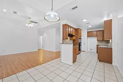 2106 Hawks Road, Missouri City, TX 77489 - Photo 11