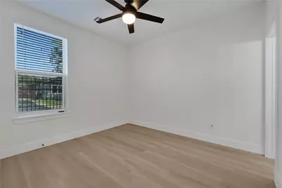 2613 Delafield Street #4, Houston, TX 77023 - Photo 21