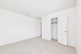 2002 Brisa Ln, Mont Belvieu, TX 77523 - Photo 5