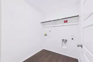 2002 Brisa Ln, Mont Belvieu, TX 77523 - Photo 25