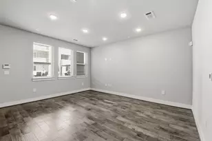 4819 Caroline St, Houston, TX 77004 - Photo 23