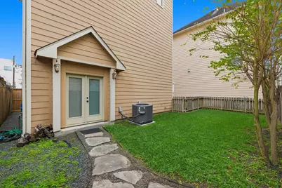 1714 Ovid Street #C, Houston, TX 77007 - Photo 25