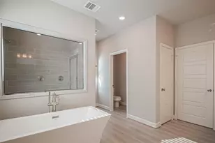 8928 Grovner Pl, Houston, TX 77055 - Photo 19