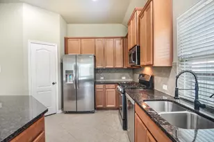 22714 Little Blue Stem Dr, Tomball, TX 77375 - Photo 11