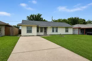 1310 Loper St, Houston, TX 77017 - Photo 1