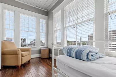 1514 15th St Up Street, Galveston, TX 77550 - Photo 13