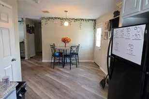 1719 50th St, Galveston, TX 77551 - Photo 7