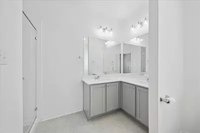 7306 Parkview Drive, Hitchcock, TX 77563 - Photo 17