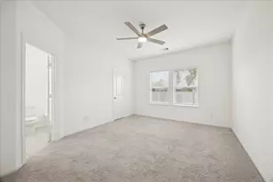 7306 Parkview Dr, Hitchcock, TX 77563 - Photo 15