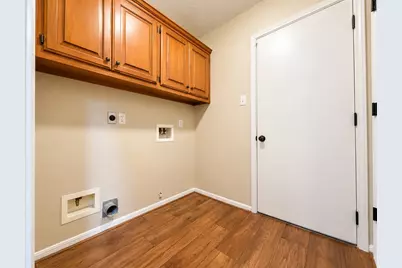 109 Concord Avenue, Clute, TX 77531 - Photo 17