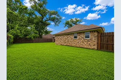 109 Concord Avenue, Clute, TX 77531 - Photo 19