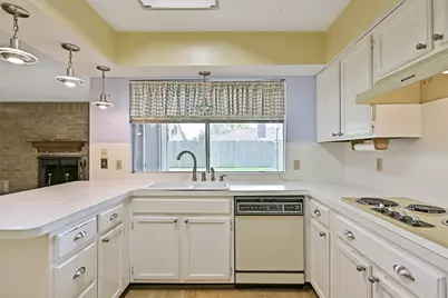 15806 Cavendish Drive, Houston, TX 77059 - Photo 15