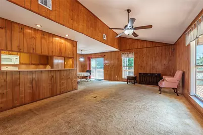 631 E Shore Drive, Clear Lake Shores, TX 77565 - Photo 13