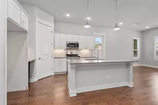 909 Oak St, Houston, TX 77018 - Photo 13