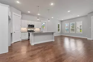 909 Oak St, Houston, TX 77018 - Photo 11