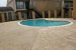 8100 Creekbend Dr, Houston, TX 77071 - Photo 13