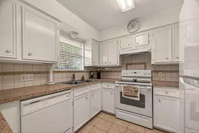 2003 Kingsway Drive, League City, TX 77573 - Photo 5