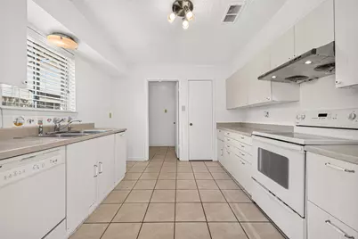2803 Fir Crest Court, Stafford, TX 77477 - Photo 13