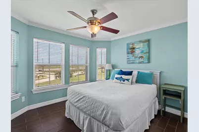 4035 Estuary Court, Galveston, TX 77554 - Photo 33