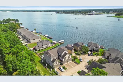 350 Old Aqua Landing E, Conroe, TX 77356 - Photo 1