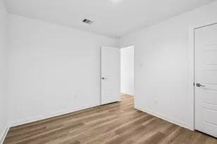 1213 Sacred Light Ln, La Marque, TX 77568 - Photo 37