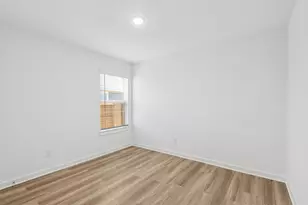 1213 Sacred Light Ln, La Marque, TX 77568 - Photo 37