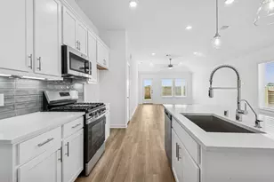 1213 Sacred Light Ln, La Marque, TX 77568 - Photo 13