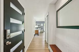 310 Whitecap Dr, El Lago, TX 77586 - Photo 5