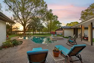 310 Whitecap Dr, El Lago, TX 77586 - Photo 1