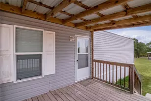 37 Riverside Ln, Huntsville, TX 77320 - Photo 3