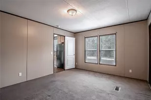 37 Riverside Ln, Huntsville, TX 77320 - Photo 13
