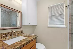 13931 Roundstone Ln, Houston, TX 77015 - Photo 15