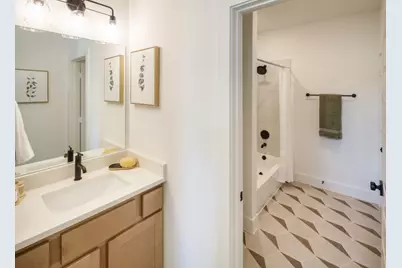 2015 Crown Lake Drive, Missouri City, TX 77459 - Photo 37