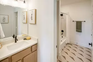 2015 Crown Lk Dr, Missouri City, TX 77459 - Photo 37