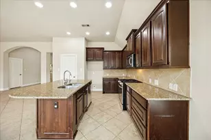 13604 Briar Rose Dr, Pearland, TX 77584 - Photo 3