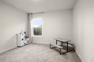 30002 Walton Heath Dr, Cleveland, TX 77327 - Photo 9